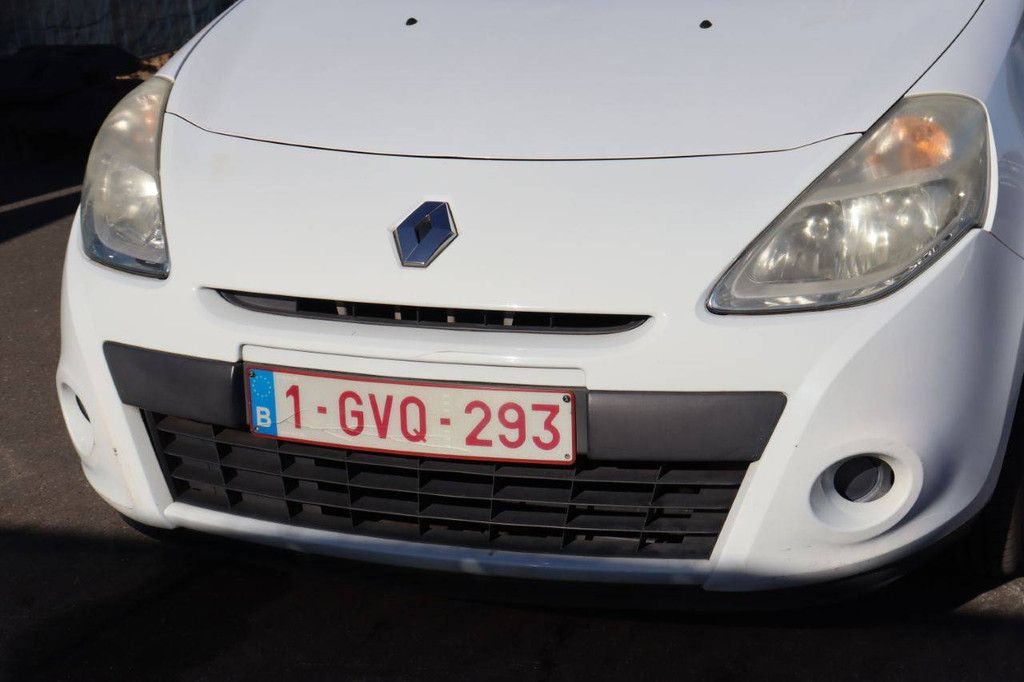 Personenauto Renault Clio Benzine 75pk 2010 (Marge)