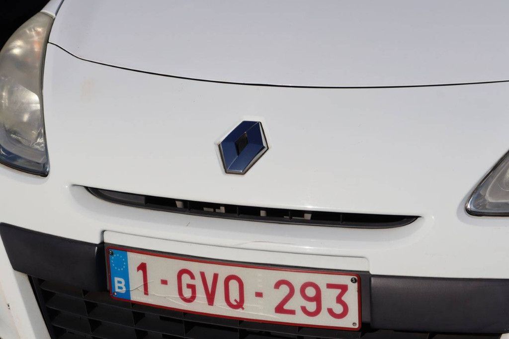 Personenauto Renault Clio Benzine 75pk 2010 (Marge)