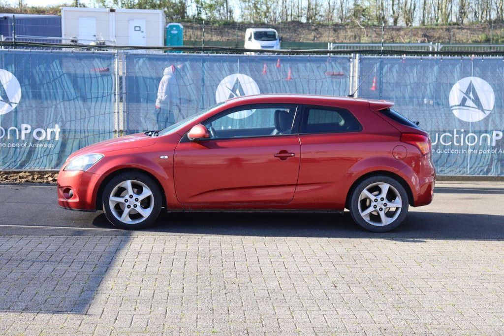 Pkw Kia Ceed Diesel 90 PS 2008 (Marge)