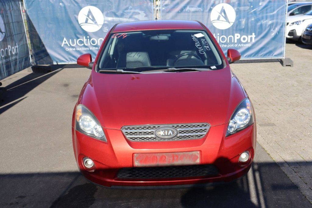 Pkw Kia Ceed Diesel 90 PS 2008 (Marge)