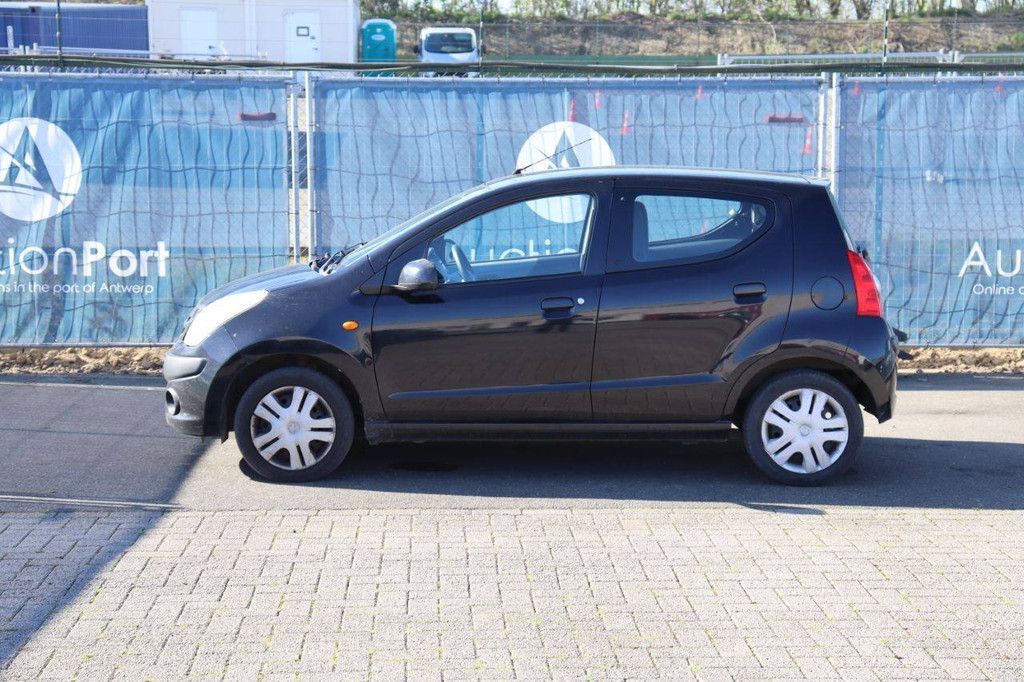 Personenauto Nissan Pixo Benzine 68pk 2010 (Marge)