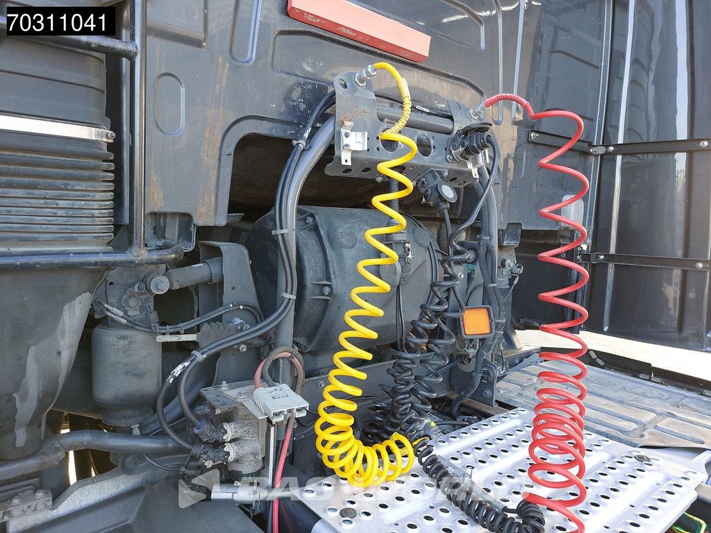 Volvo FH16 FH16 550 4X2 VEB+ 2xTanks Alcoa's I-ParkCool