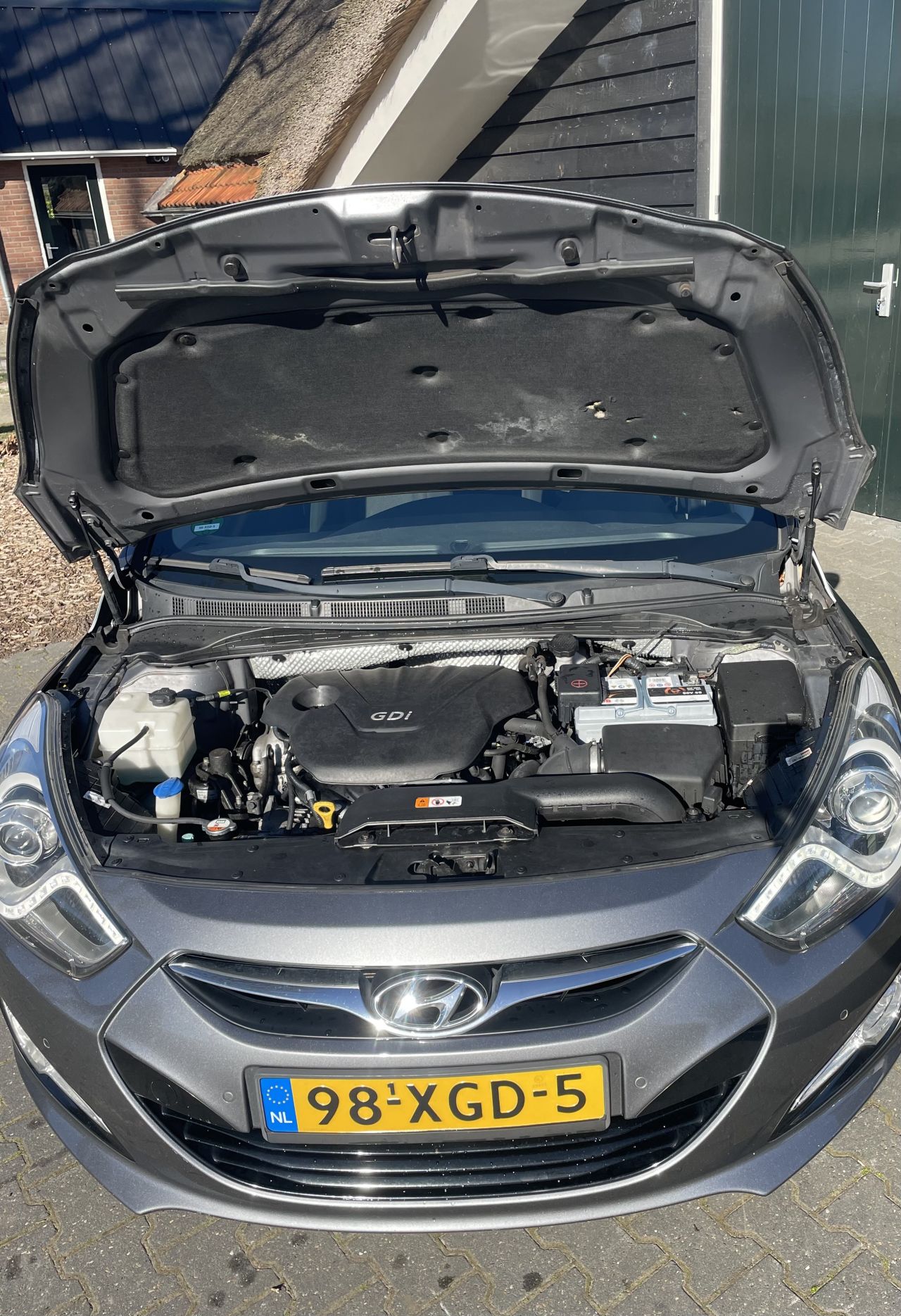 Hyundai i40 Bleu, Airco, Achteruitrijcamera, Touchscreen radio,