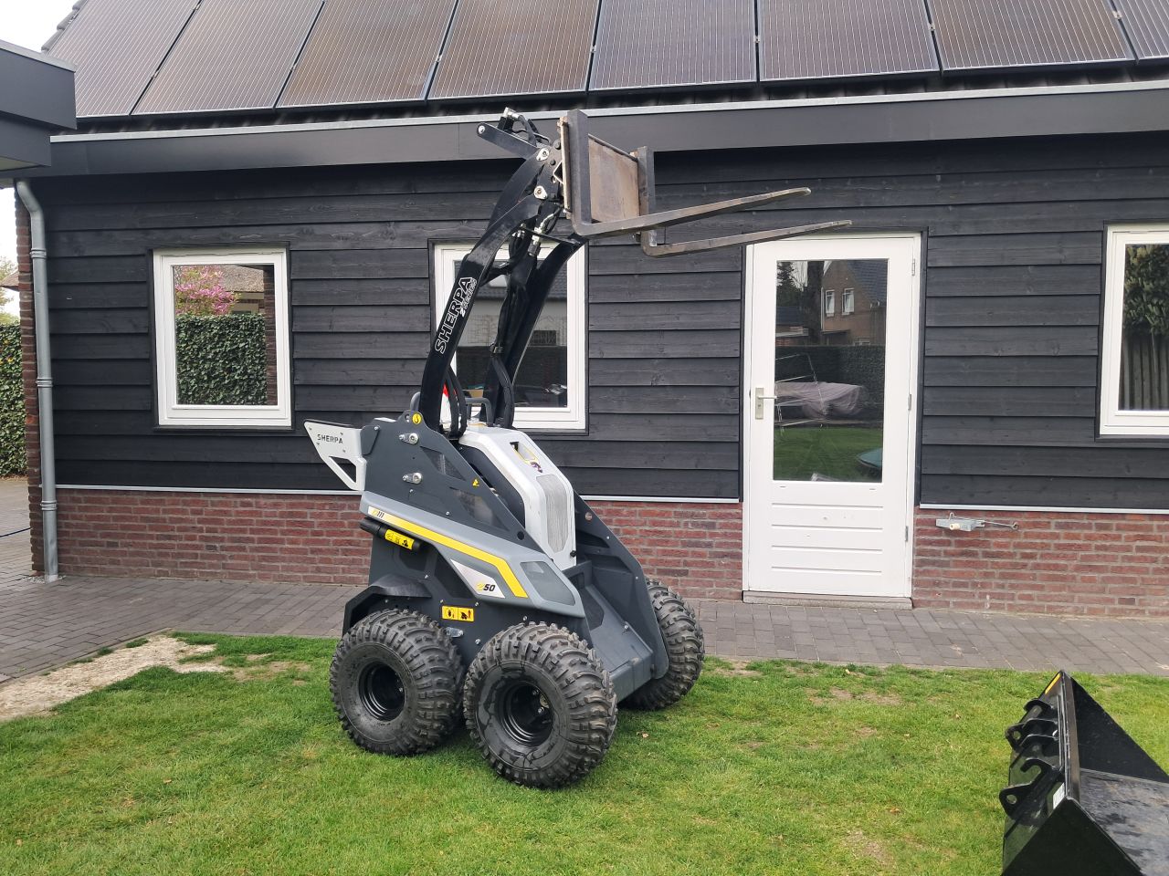 Sherpa Z50 / Demo / 5 uur ! / Giant / Skidster / Kubota / Nieuw