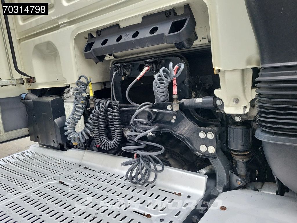 DAF XF 480 4X2 SC 2xTanks ACC