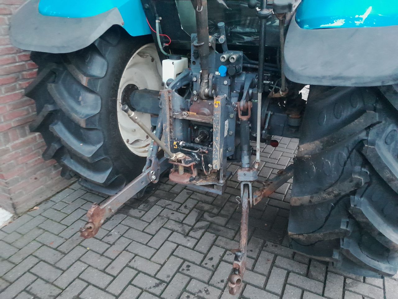 New Holland TL100