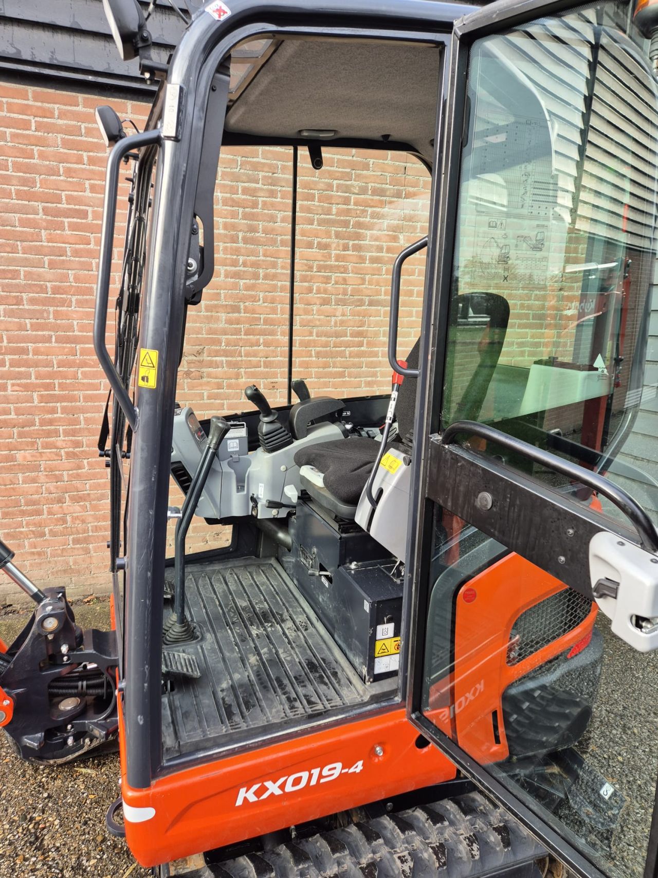 Kubota KX019 minikraan