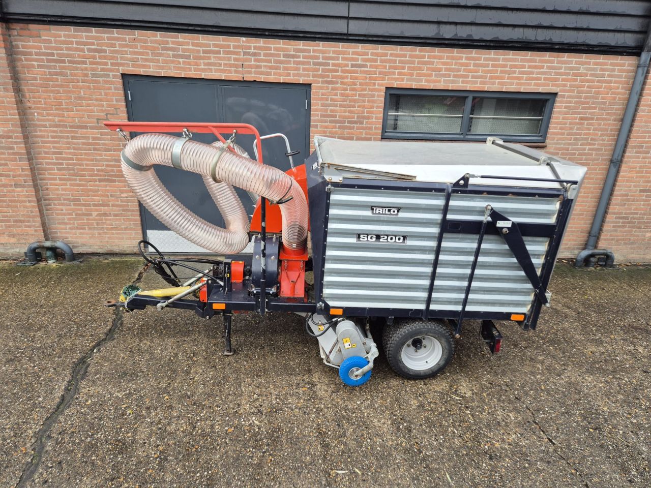 Trilo zuigwagen SG200, Technisch klaargemaakt