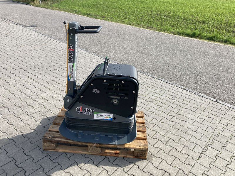 Giant GPR5575D Rüttelplatte