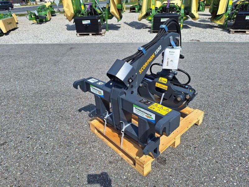 Uniforest Scorpion 1300FH+