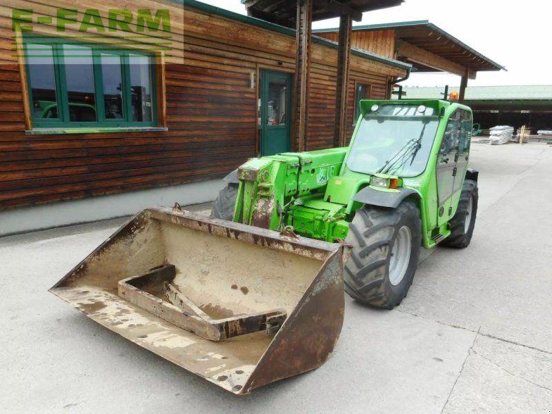 Merlo p28.8 ( 2,8t 8m ) 40km/h ( 2x2 meter )