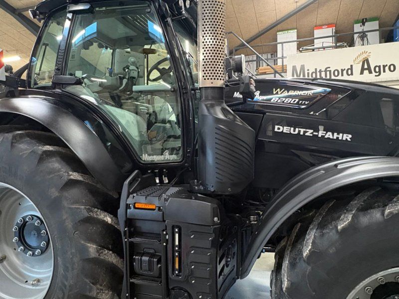 Deutz-Fahr Agrotron 8280 TTV Stage V Warrior luksus