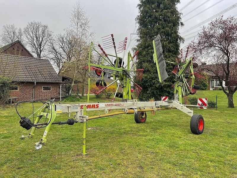 Claas Liner 1250 Profil