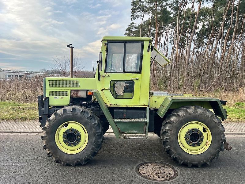 Mercedes-Benz MB Trac 800