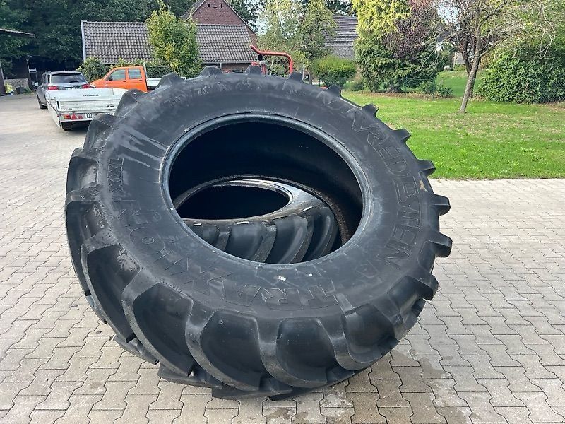 Vredestein Traxion XXL 710/70 R42 ****
