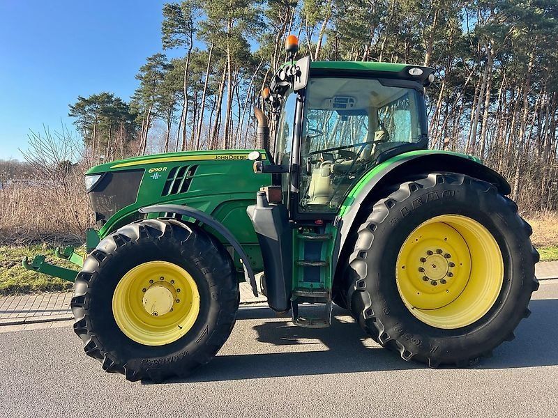 John Deere 6190R
