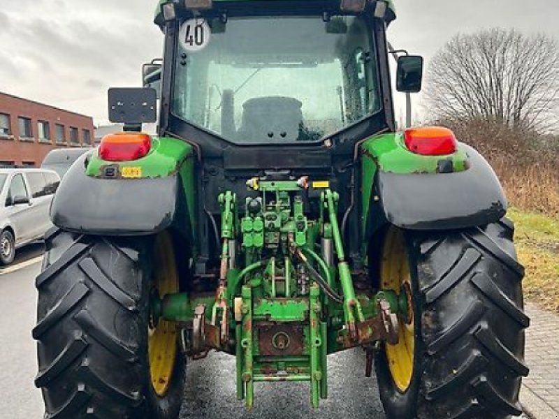 John Deere 6320 SE **PowrQuad 16/16**