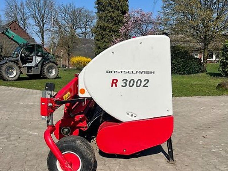 Kemper Rostselmash R 3002 / John Deere 639 Claas C3002