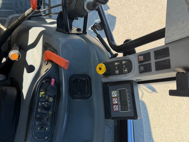 New Holland TL100 (4WD)