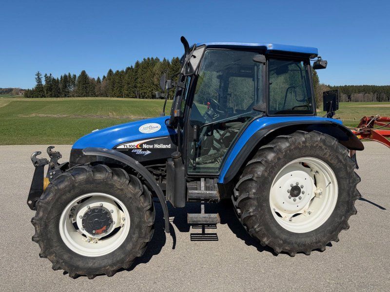 New Holland TL100 (4WD)