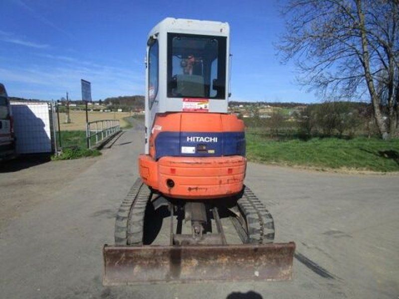 Hitachi 36UE Schnellwechsler + 3 Löffel