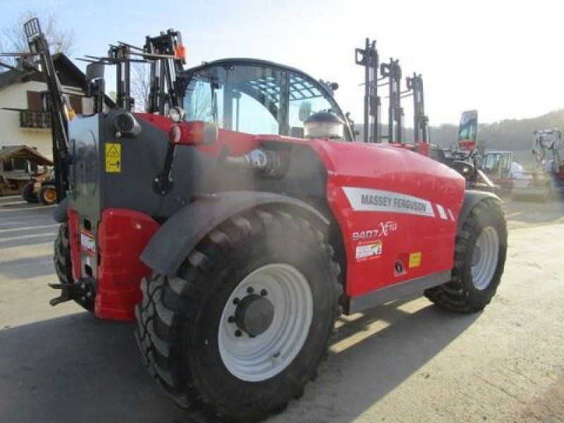 Massey Ferguson 9407H 7m 3,5 Ton.- mit Palettengabel
