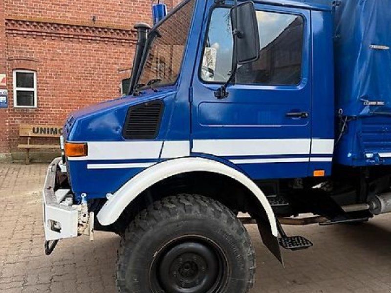 Mercedes-Benz U1300L THW Pritsche pedition Reise Wohn