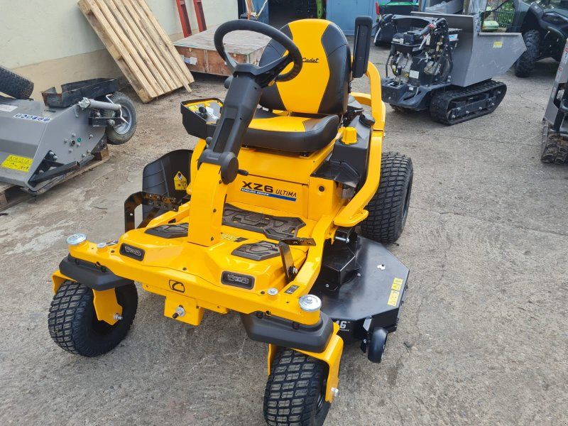 Cub Cadet XZ6 S 117 Null-Wendekreismäher Profigerät Kawasakimotor 2 Zylind