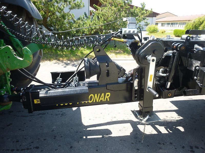 Pronar T 386 Hakenanhänger 34 to Zwangslenkung Parabel-Fahrwerk