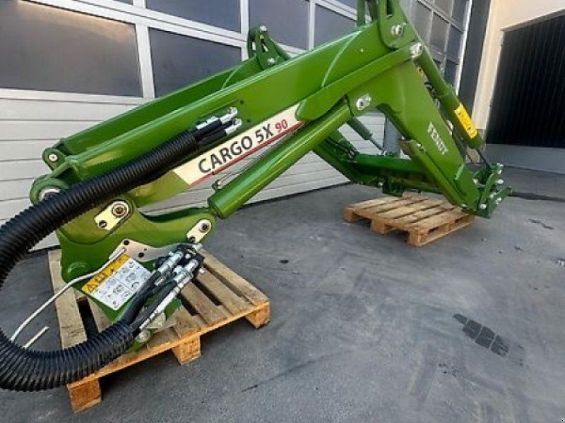 Fendt Cargo 5X90 DW / 3.+4. Kreis Dämpfung hydr. Verriegelung