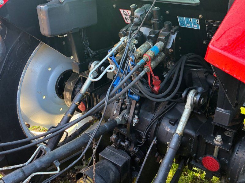 Massey Ferguson 4325 4325