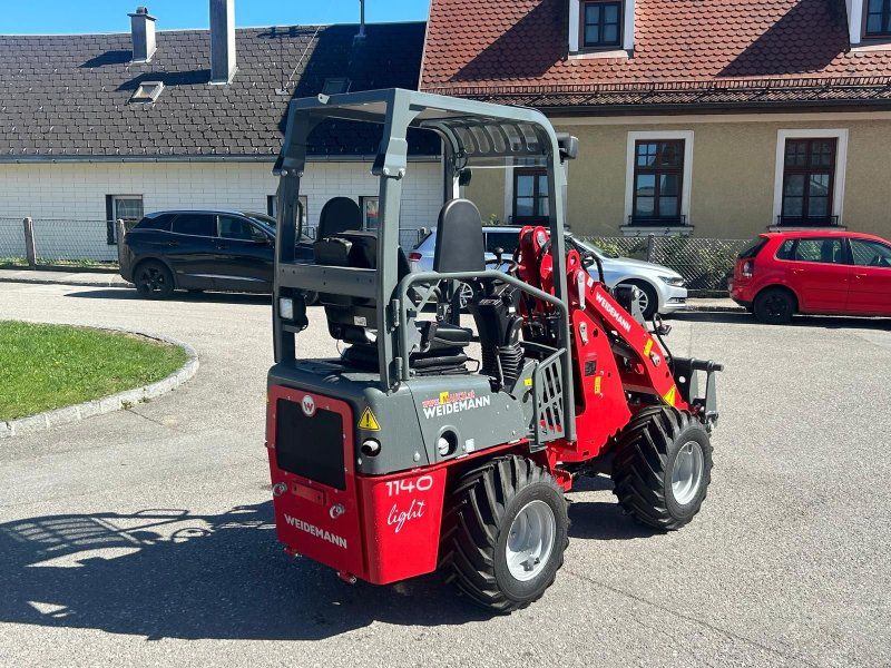 Weidemann 1140 Light