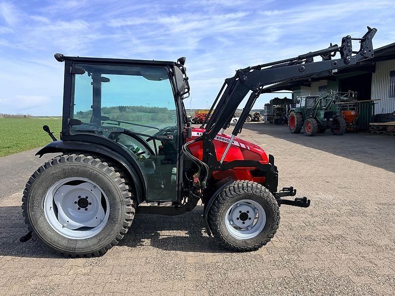 Massey Ferguson 2410