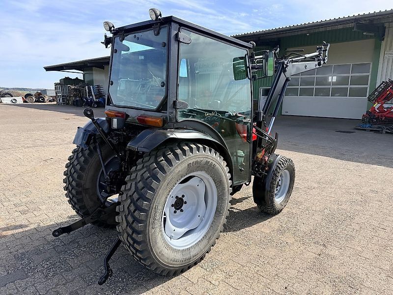 Massey Ferguson 2410
