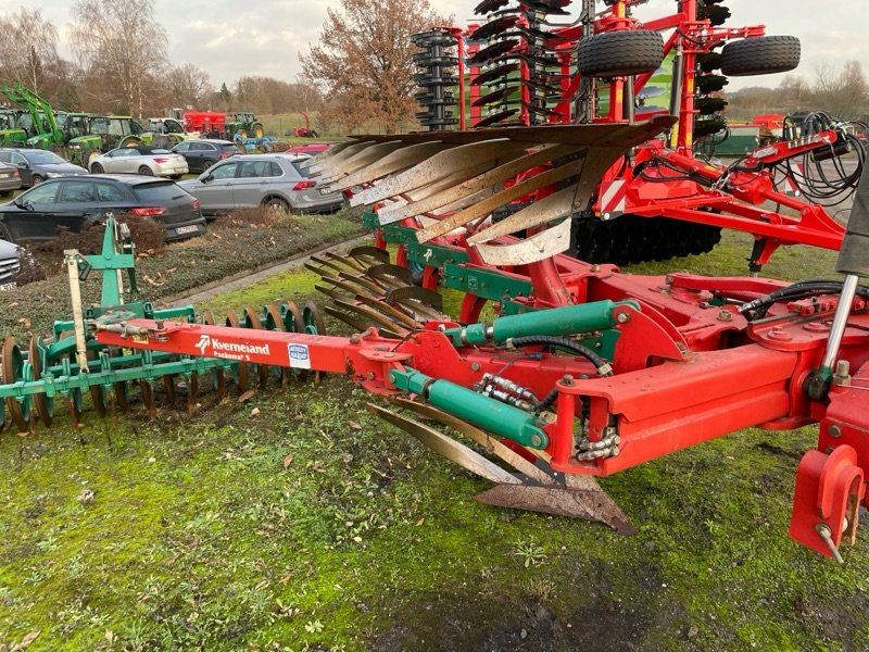 Kverneland 100-300 Packomat