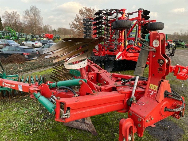 Kverneland 100-300 Packomat