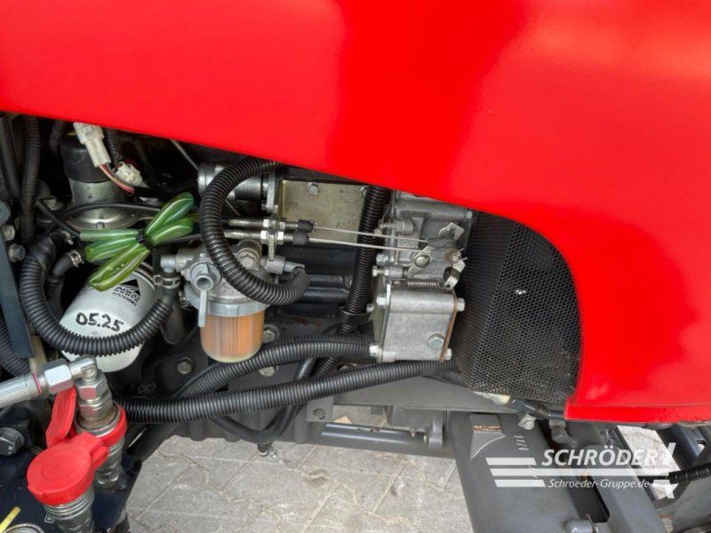 Massey Ferguson 1740 H + CAB