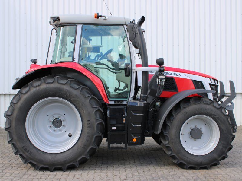 Massey Ferguson 6S.145 Dyna-VT EFFICIENT
