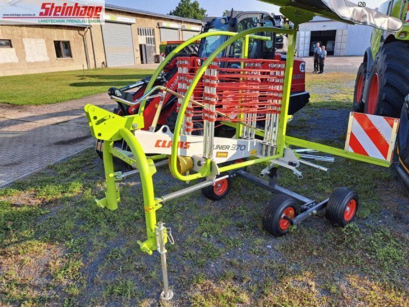 Claas Liner 370 Tandem