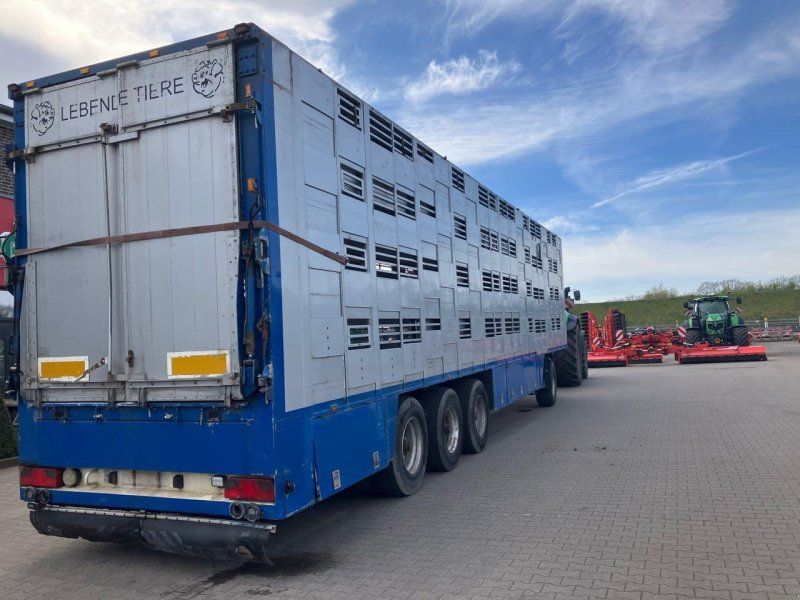 Cuppers Carrosseriee LV0 12-27 AL