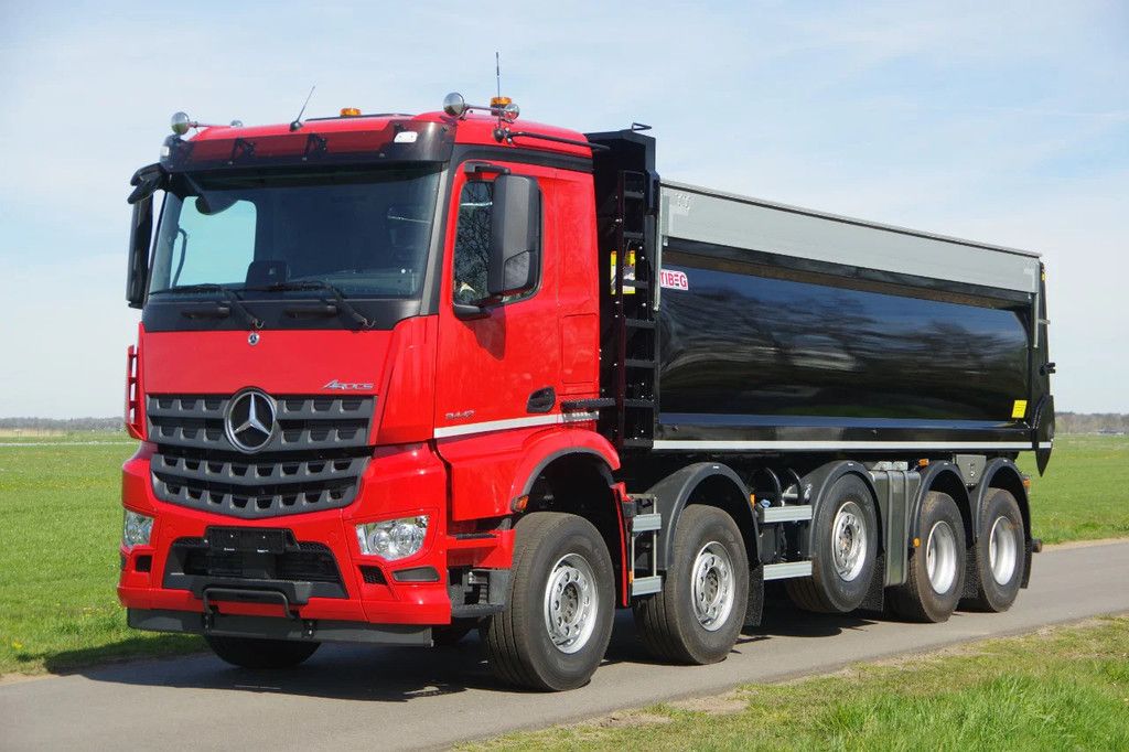 Mercedes-Benz Arocs 4942 Arocs 10x4 midlift 49-ton met Tibeg achterover kipper