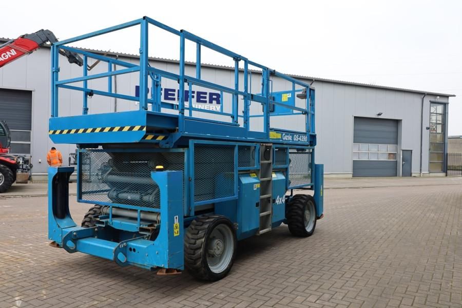 Genie GS4390 Diesel, 4x4 Drive, 15m Working Height, 680k