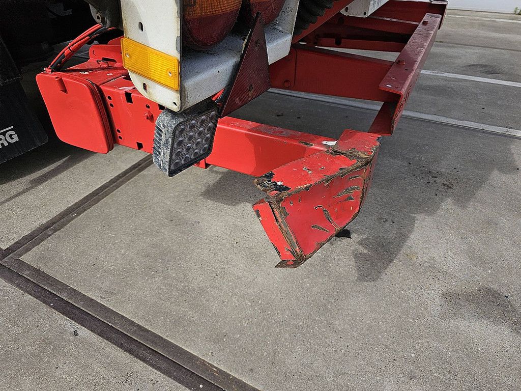 SYSTEM TRAILERS KELBERG PRSH20 TRI 2 axle steering lift