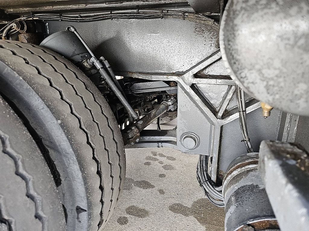 MEUSBURGER MPG-1 1 axle tridec steer