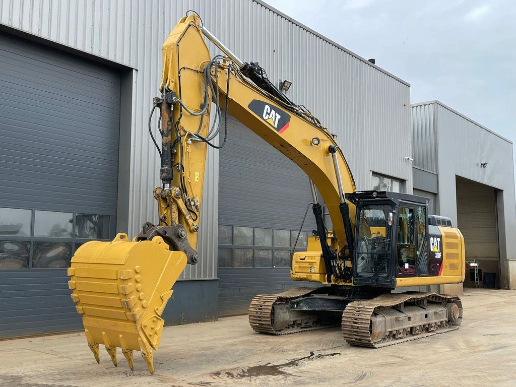 Caterpillar 330FLN