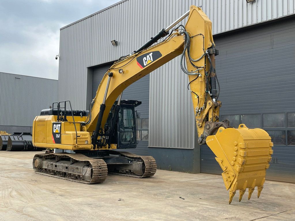 Caterpillar 330FLN