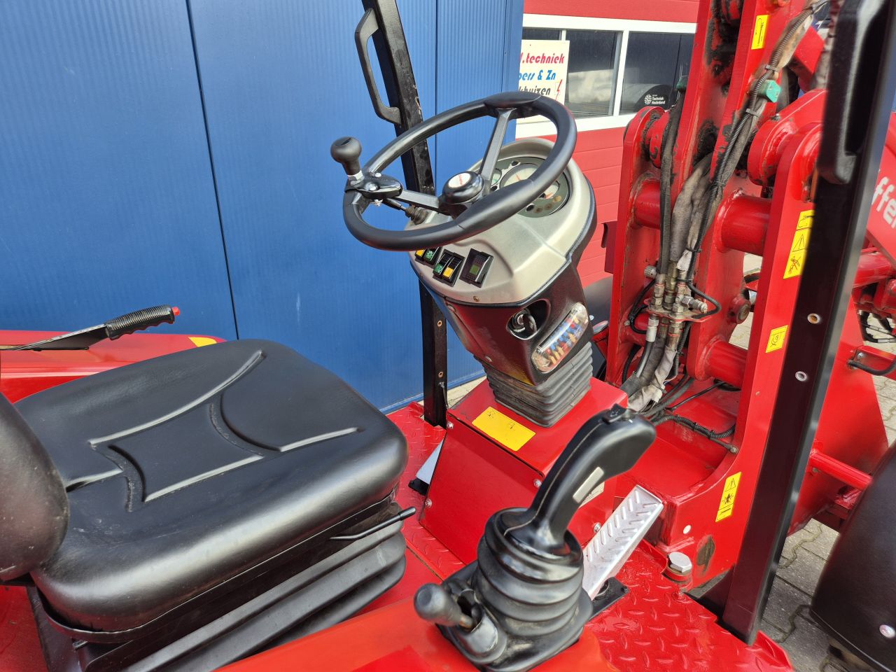 SCHAFFER 4250 SHOVEL MET KUBOTA 50 PK BOUWJAAR 2013