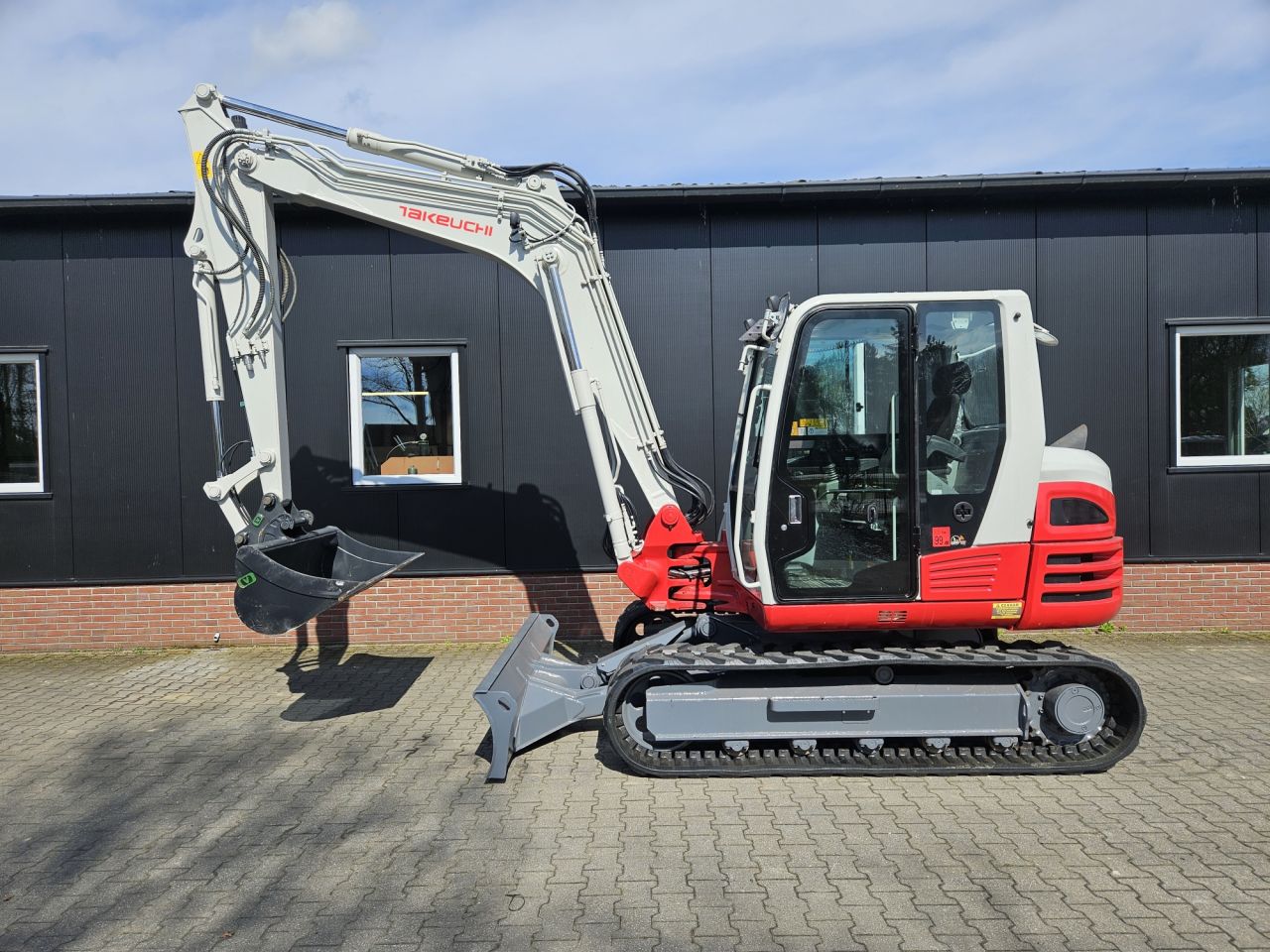 Takeuchi TB290-2 stage V