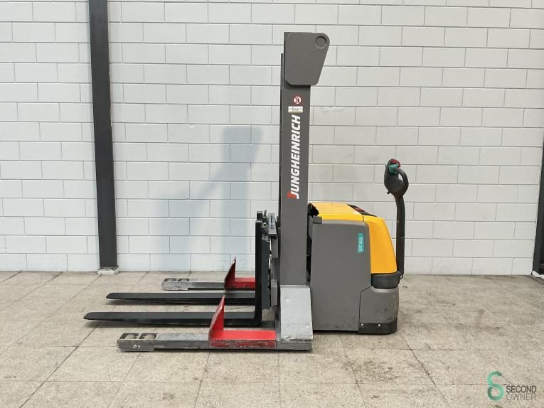 Stackers Electric Jungheinrich EJC B31 2017