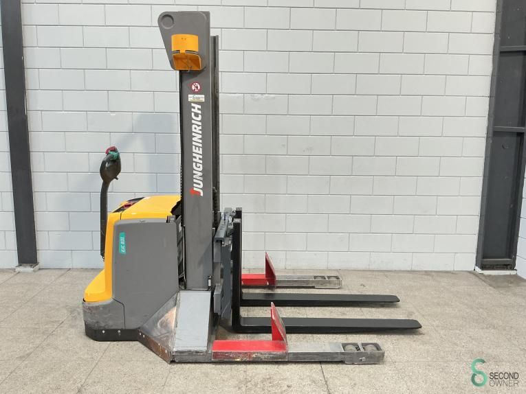 Stackers Electric Jungheinrich EJC B31 2017